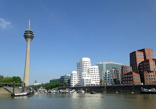 Baustellenbewachung in Düsseldorf durch Paffen Sicherheit